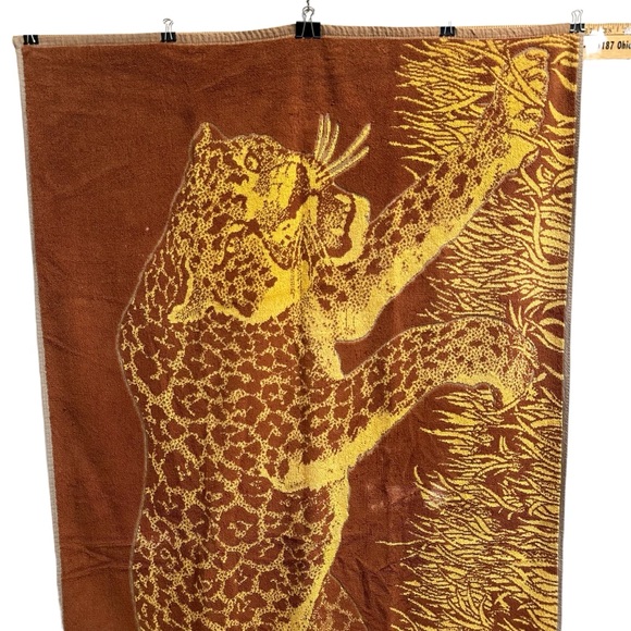 Vintage Seven Seas Leopard Beach Towel - Picture 3 of 11